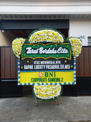 Papan Bunga Duka di Tihu