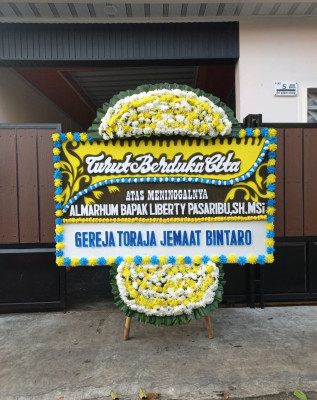 Papan Bunga Duka di Tihu